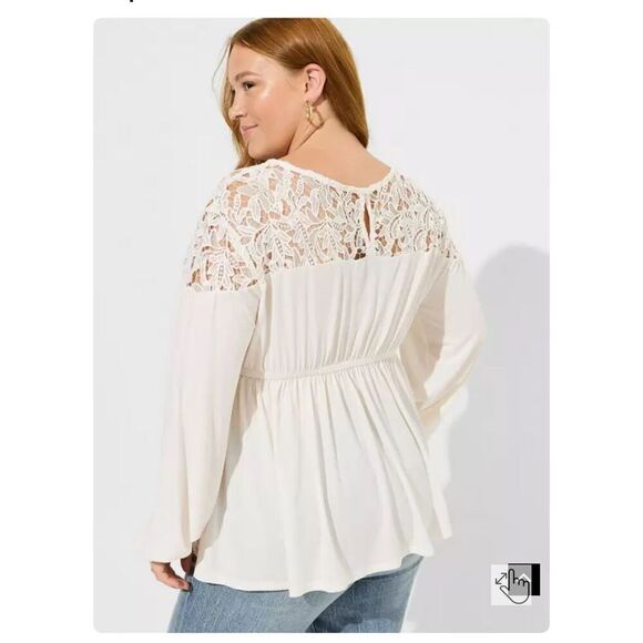 Flocked Mesh Crew Neck Bell Sleeve Swing Top sz 2 nwt - Picture 3 of 6